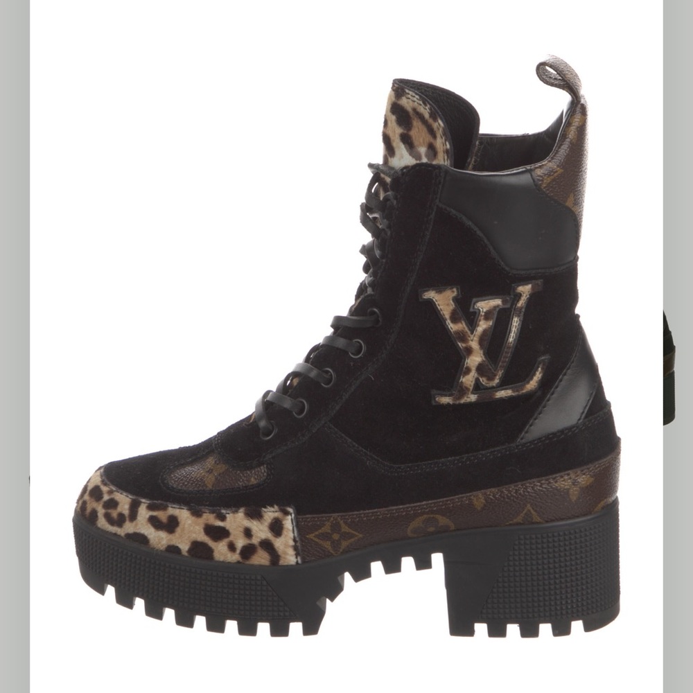 LOUIS VUITTON BOOTS, WITH REAL LEOPARD HAIR.